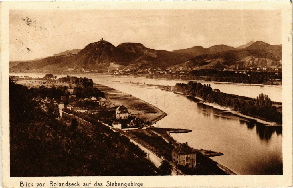 Blick von Rolandseck auf das Siebengebirge