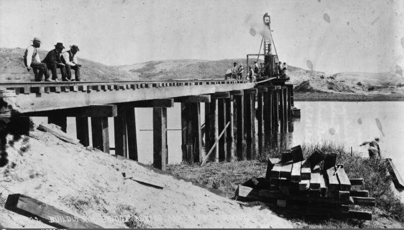 Building a bridge over the Santa Ana River