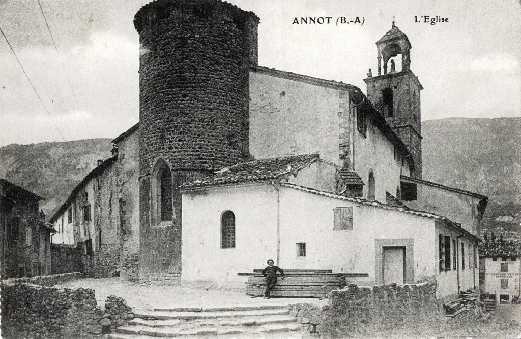 Annot. L'église Saint Jean Baptiste (ancienne église Saint-Pons)