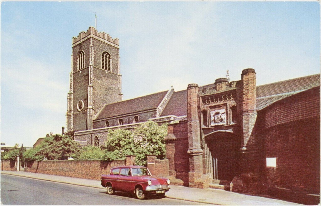 Wolsey's gateway and st Peters church