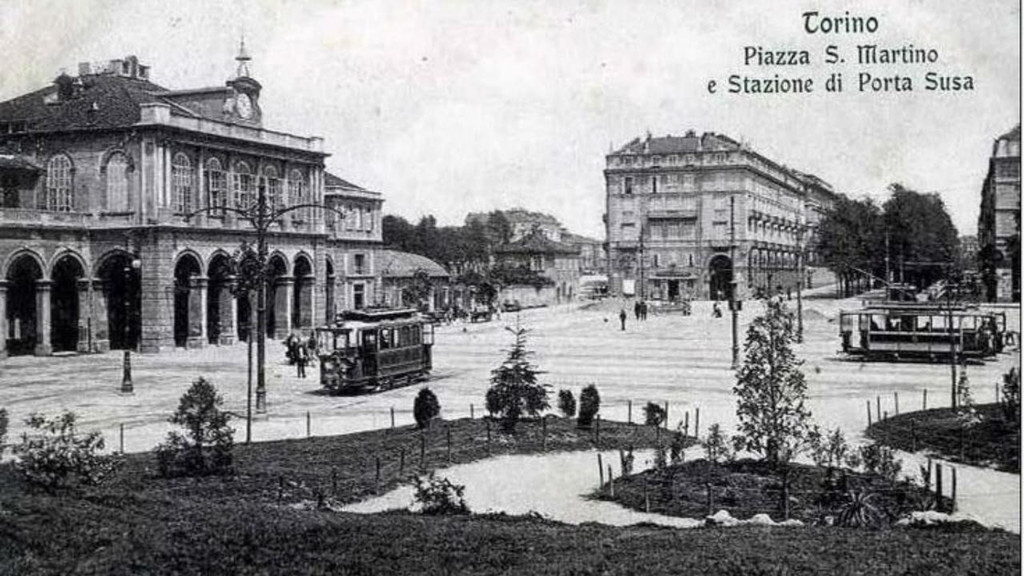 Torino, Stazione di Porta Susa (Piazza Statuto I-Ex S. Martino)