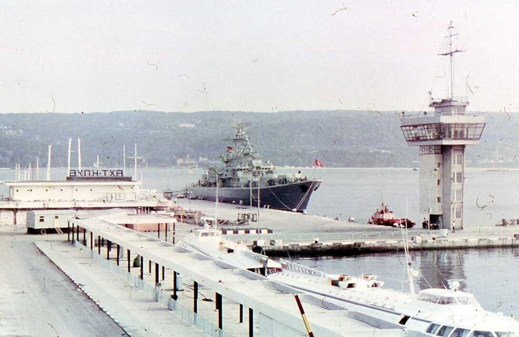 Съветски TFR във Варна
