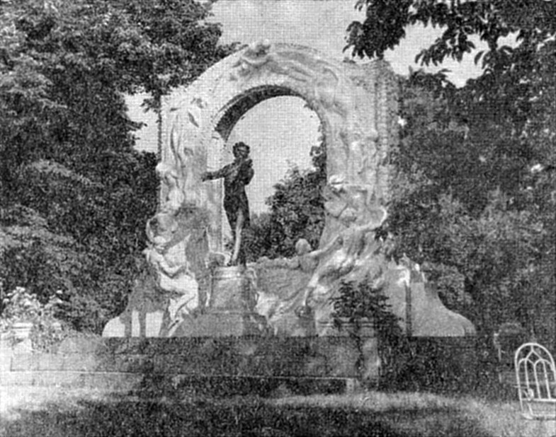 Johann Strauss Denkmal
