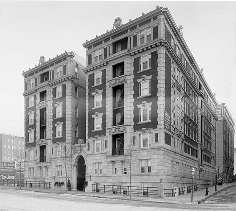 230-233 Riverside Drive at the corner of West 95th Street. The Robert Fulton Apartment House.