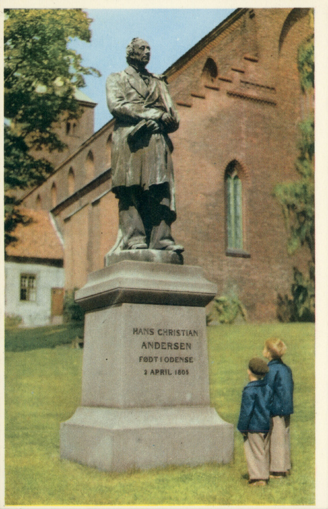 Statuen AF H. C. Andersen i Eventyehaven
