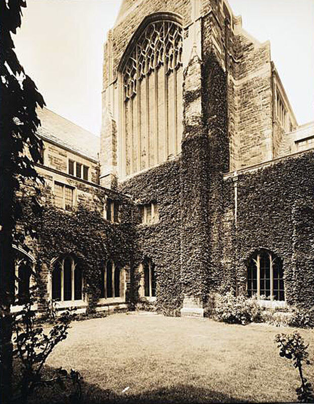 550 West 155th Street. Chapel of the Intercession. Courtyard