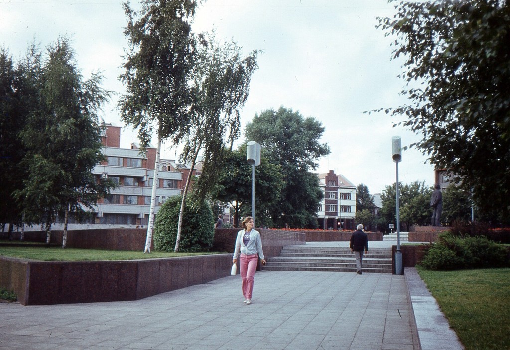 Lenino aikštėje