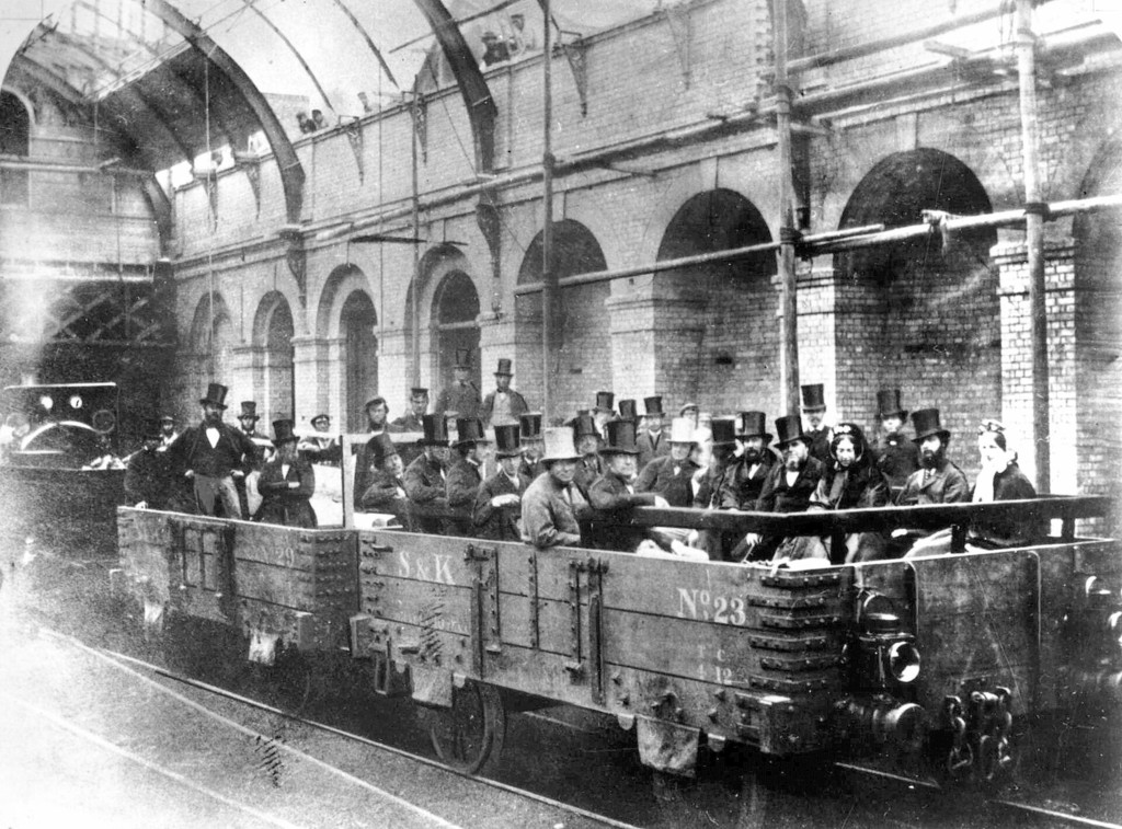 The very first metro train in history