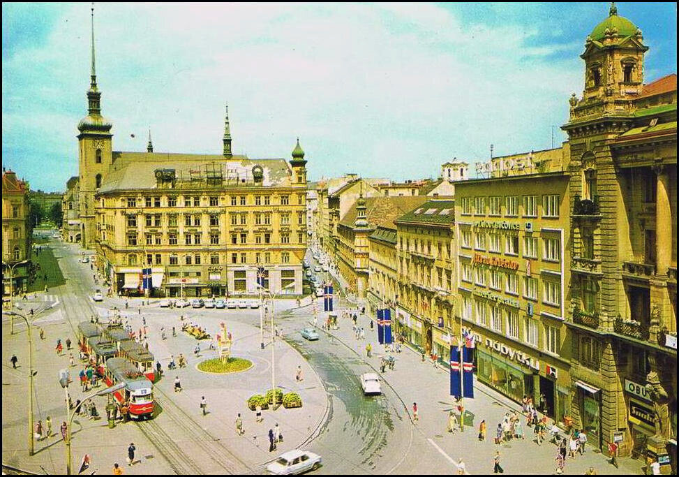 Náměstí Svobody, Pohled na část náměstí
