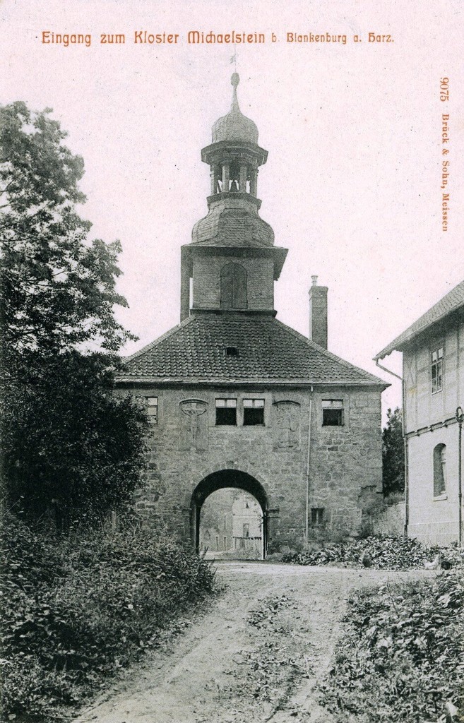 Blankenburg. Eingang zum Kloster Michaelstein