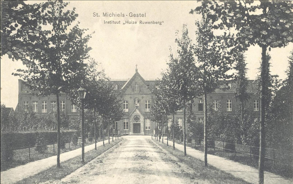 St. Michiels - Gestel. Instituut 