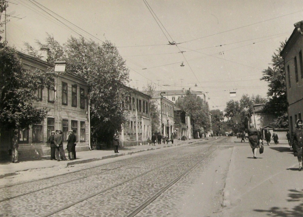 Тихвинская улица в сторону Минаевского переулка