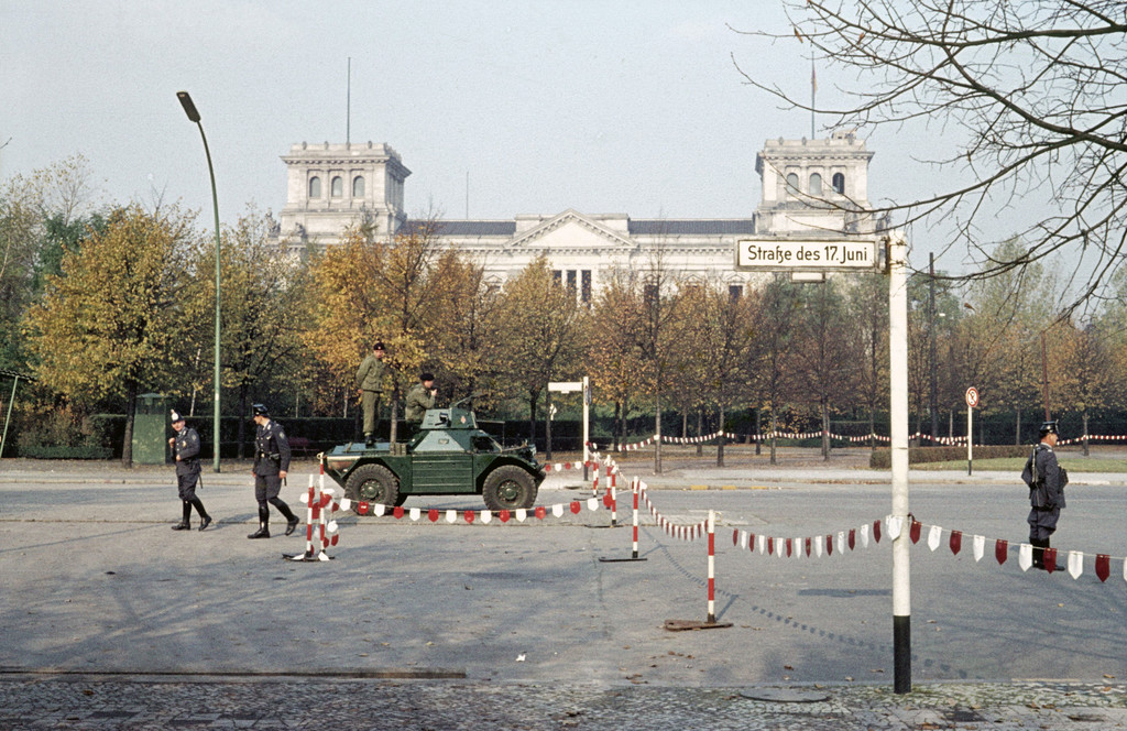 Vor dem Brandenburger Tor