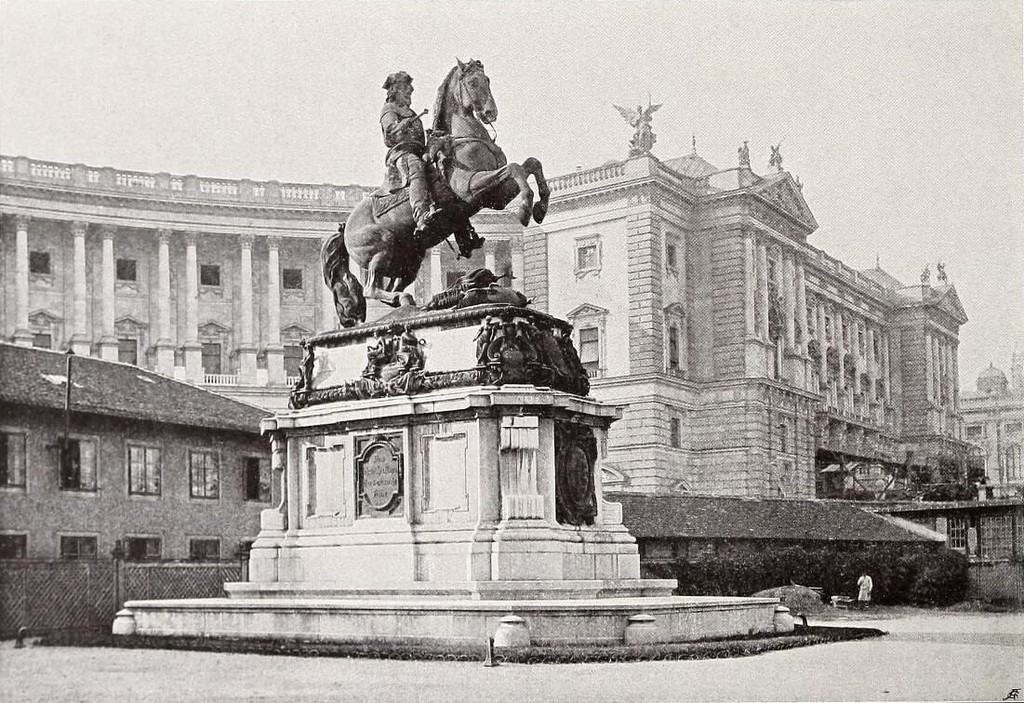 Prinz Eugen-Denkmal und nueuer Hofburgflügel