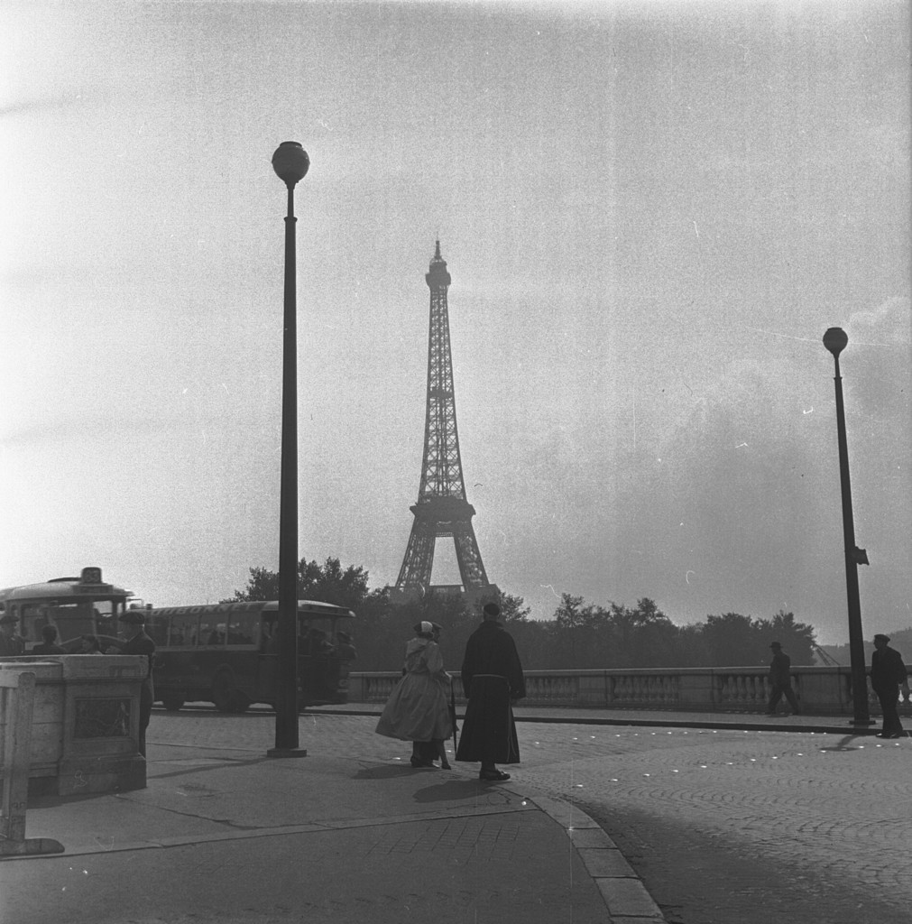 Pont de l'Alma et Tour Eiffel