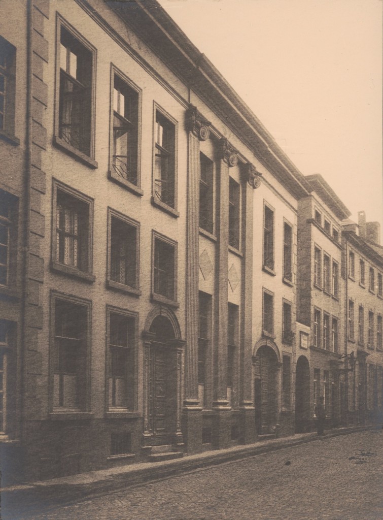 Rheinstraße 16