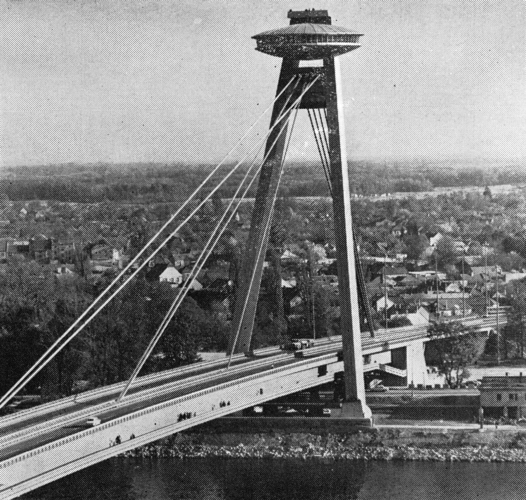 Väčšina Slovenského Najodénho povstania (most Slovenského národného povstania)