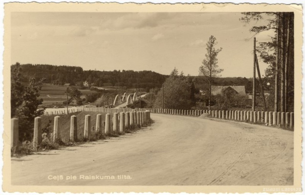 Gaujas tilts no Gaujaskalna