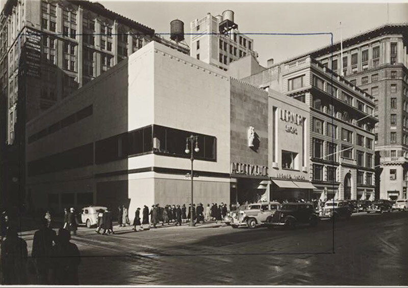 Building at 37th Street and Fifth Avenue