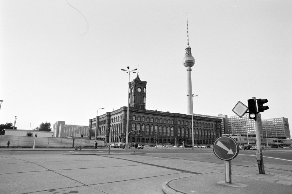 Kreuzung Grunerstraße/Spandauerstraße, Rotes Rathaus, Fernsehturm