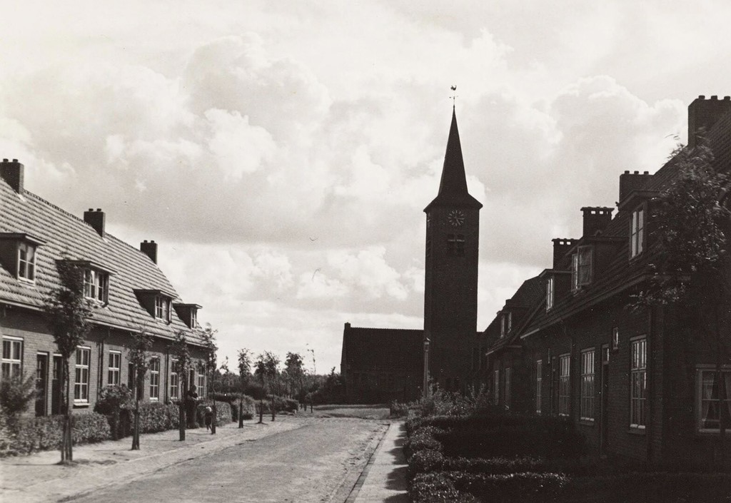 The Torenstraat in the village of Middenmeer