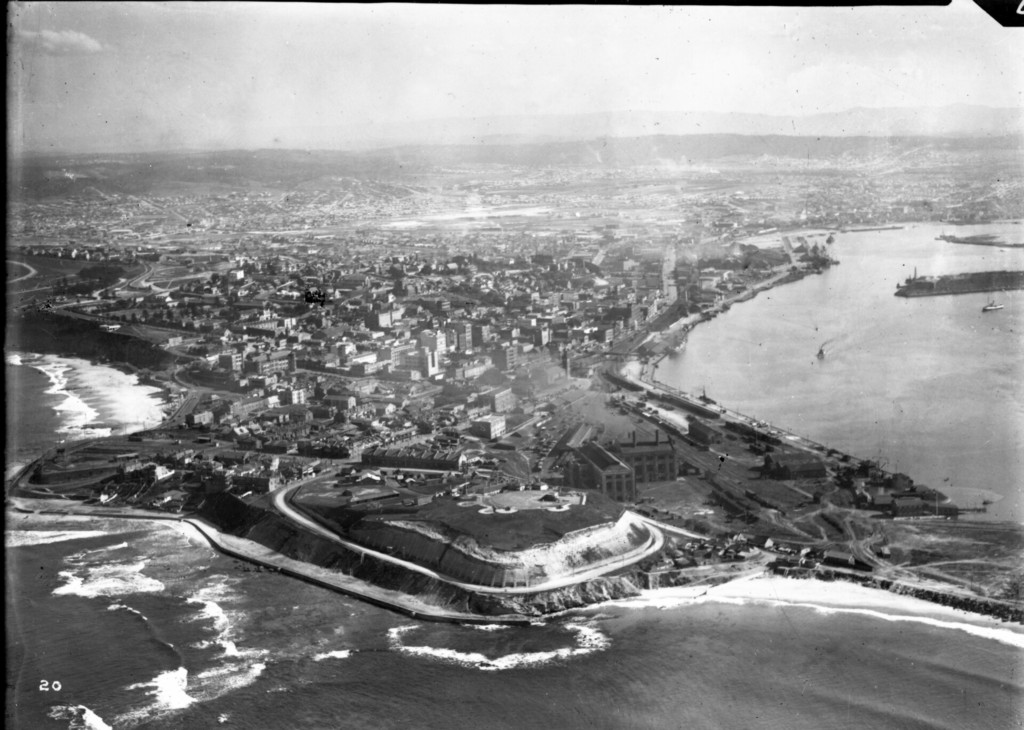 Newcastle, Signal Hill, Fort Scratchley