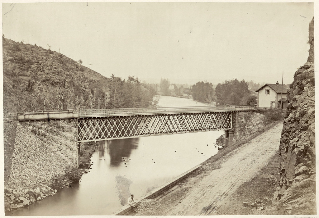 Pont sur l'Alagnon à Lempdes