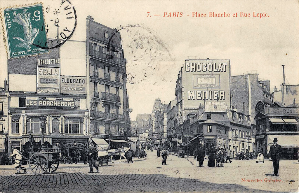 Place Blanche et Rue Lepic