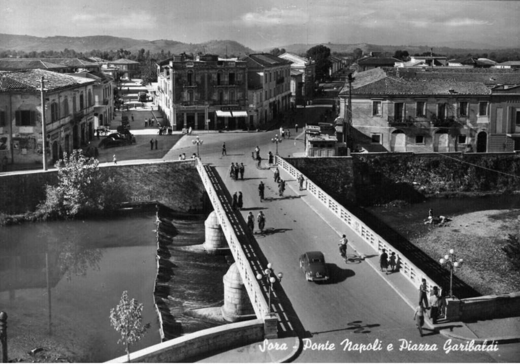Sora, Ponte Napoli e Piazza Garibaldi