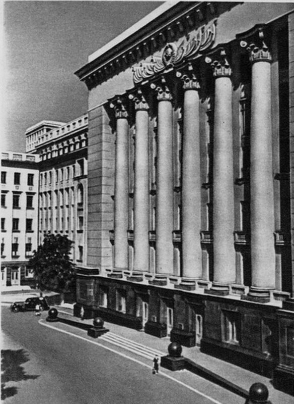 Будівля штабу Київського військового округу