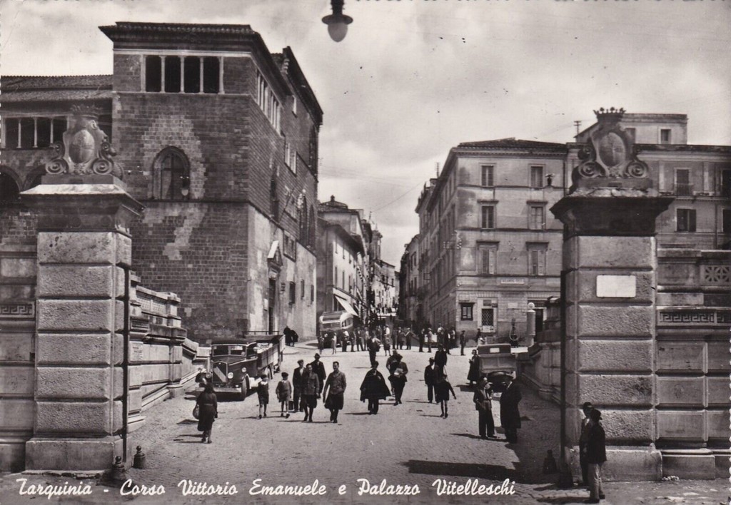 Tarquinia, Corso Vittorio Emanuele