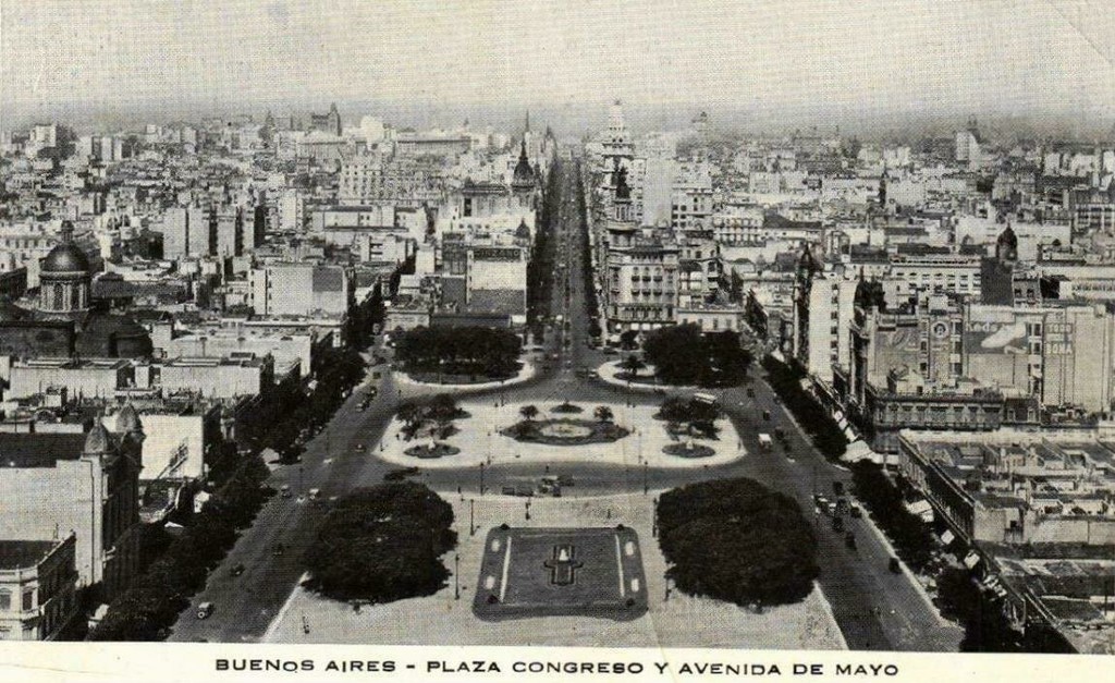 Plaza Congreso y Avenida de Mayo