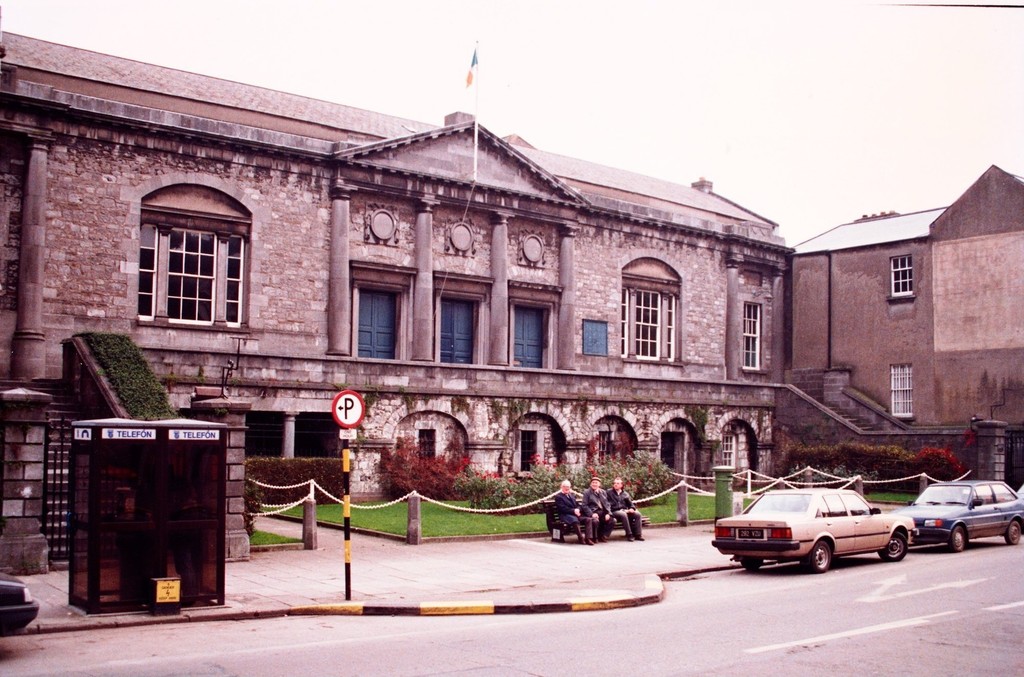 Kilkenny. Court House