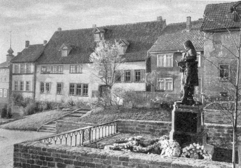 Bach-Denkmal und sein Haus in Eisenach