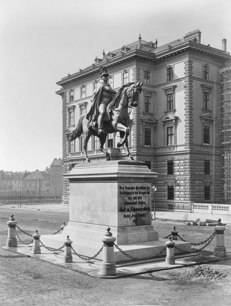 Statue of Prince Schwarzenberg
