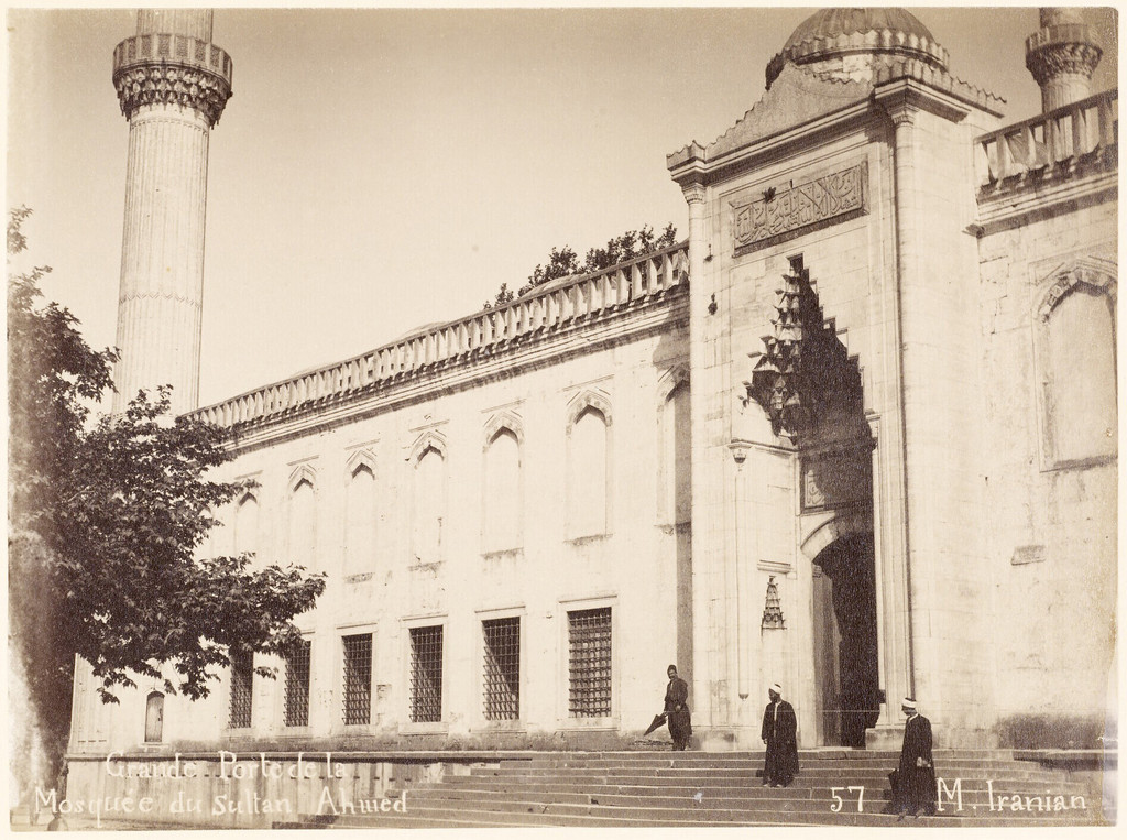 Konstantinopolis. Sultanahmet Camii'nin büyük kapısı