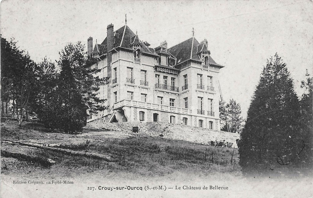 Crouy-sur-Ourcq. Le Château de Bellevue