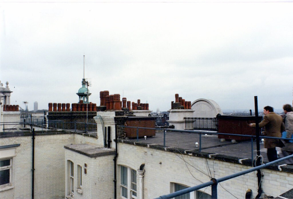 On the roof of 42 Kensington High Street - Old Court House