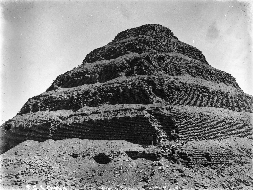 Pyramid joser