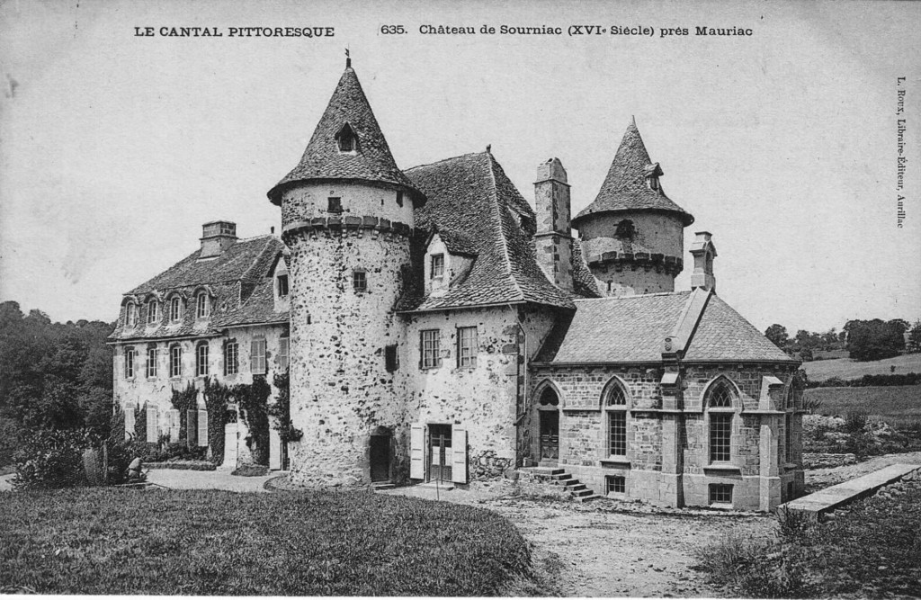 Château de Sourniac près Mauriac