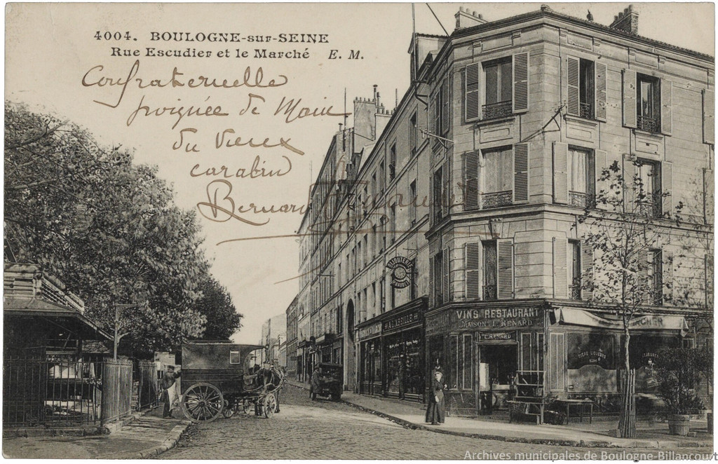 Rue Escudier et le Marché