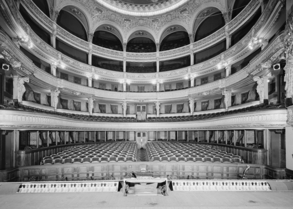 Opéra Comique, place Boieldieu. La salle depuis la scène