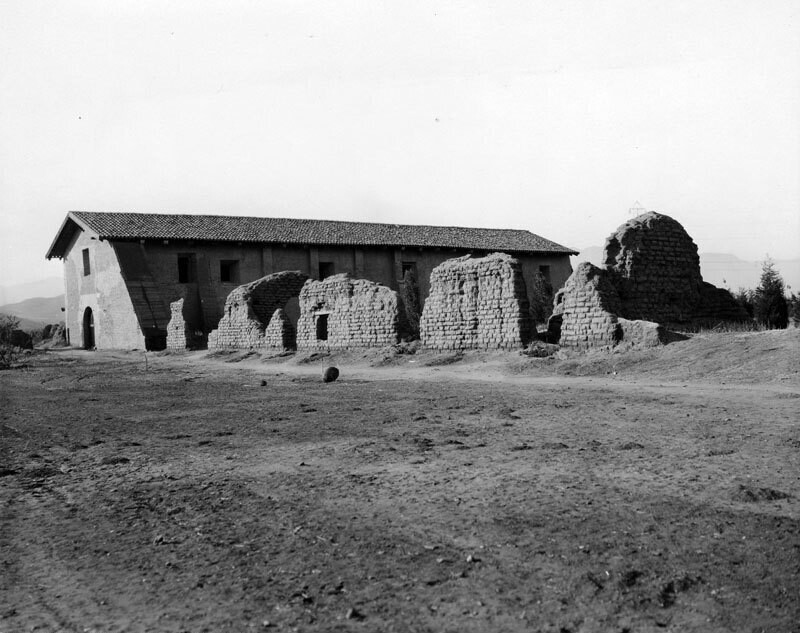 Original chapel and ruins, San Fernando Rey de España Mission