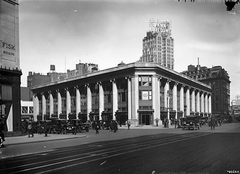 57th Street and Broadway. Colonnade Building.