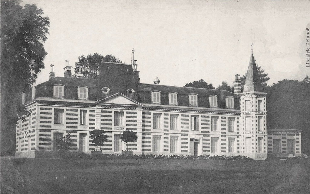 Le Fontenay. Château du Tôt
