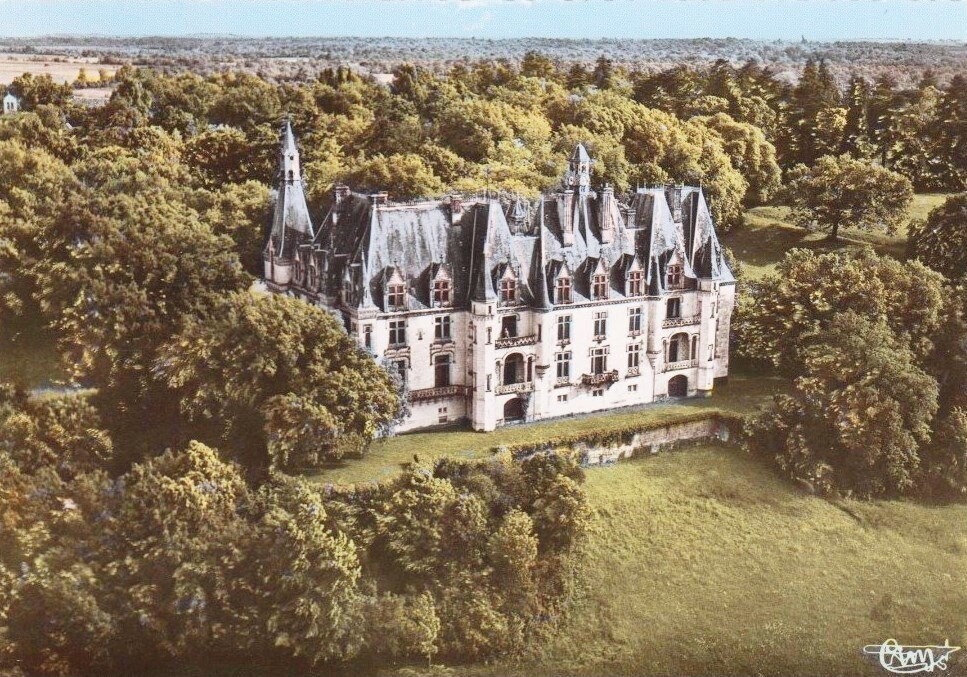 Château Saint-Roch à Le Pin