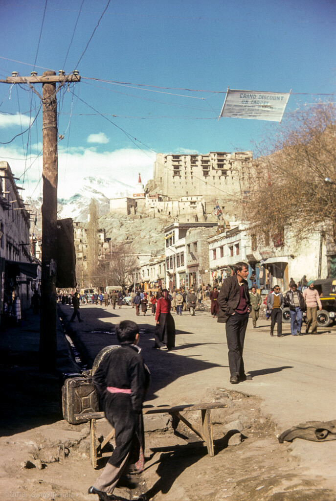 Main bazar street in Leh