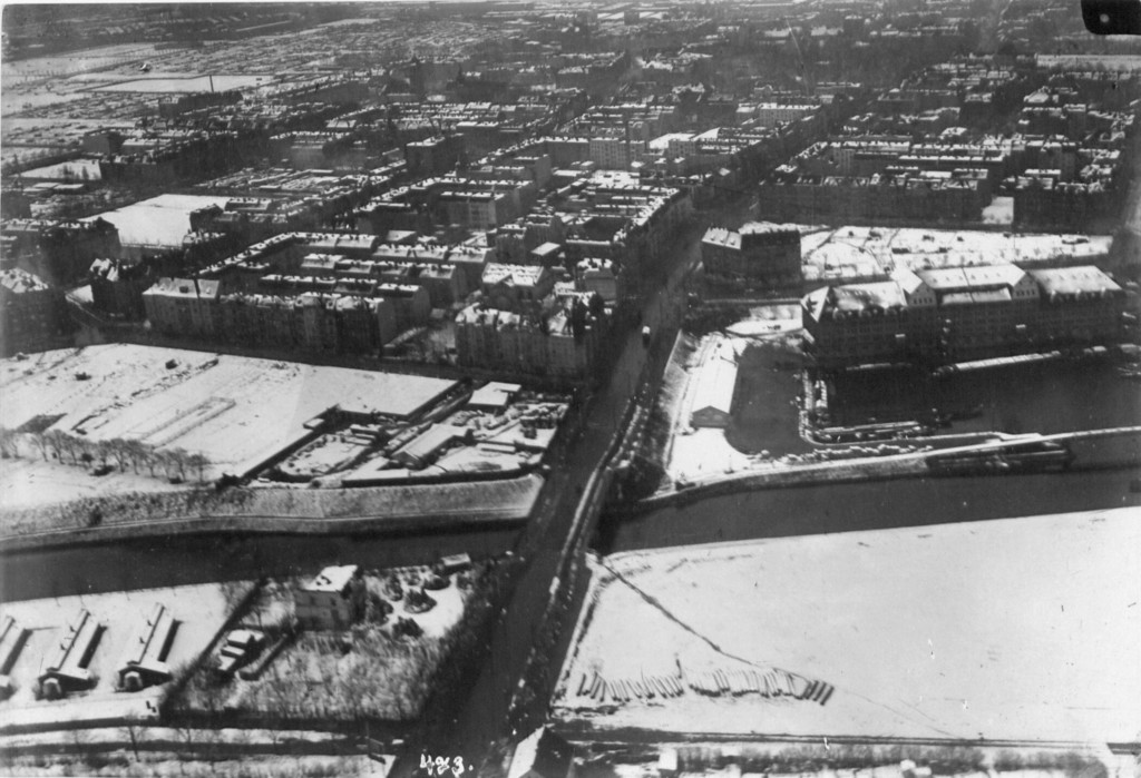 Tempelhof, Stubenrauchbrücke über Teltow-Kanal, Berliner Straße und Hafen Tempelhof