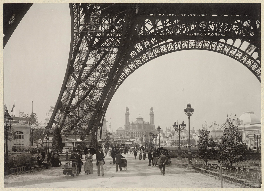 Exposition Universelle de 1900: perspective sur le Trocadéro depuis la tour Eiffel