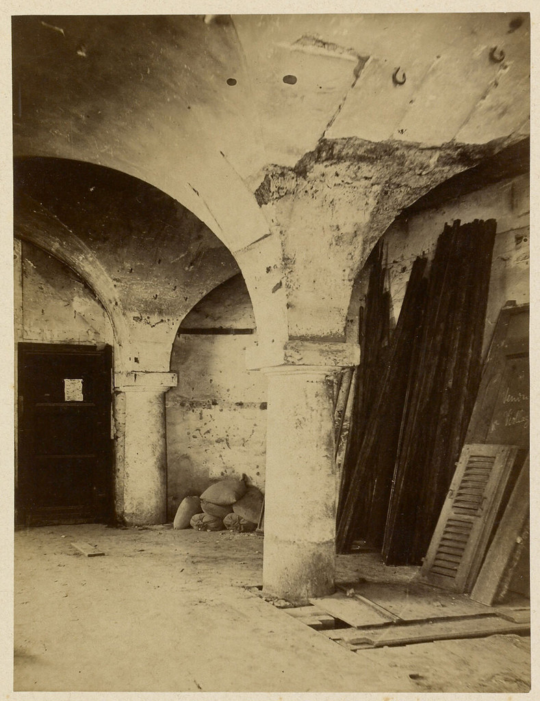 Interiuer de la tour l'Ile, prison de Philibert Bertholier